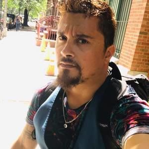 Meet your Posher, Gerardo